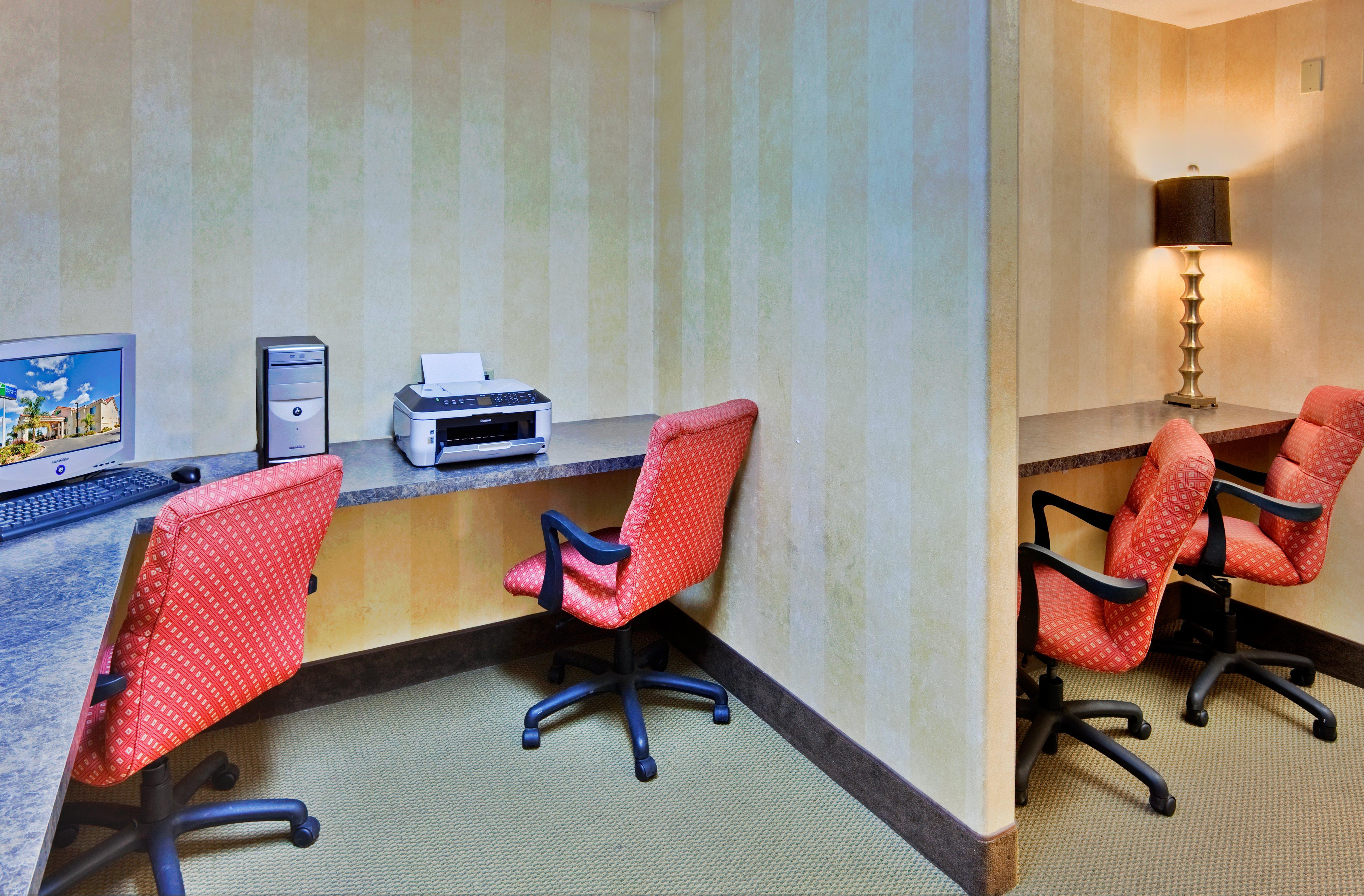 Holiday Inn Express Delano Highway 99 By Ihg Tiện nghi bức ảnh